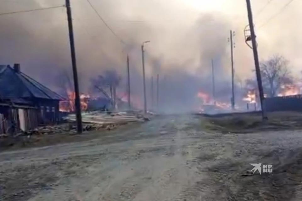 Пожар уничтожил 92 дома. Фото: читательница «КП-Екатеринбург»