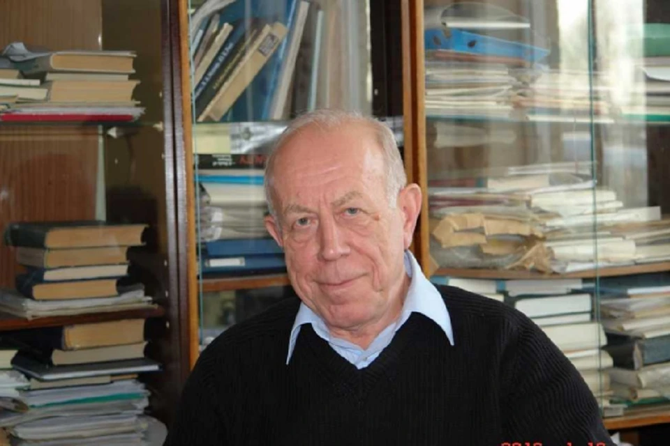 В Новосибирске умер ученый и профессор из Академгородка Виктор Плюснин. Фото: институт химической кинетики СО РАН.