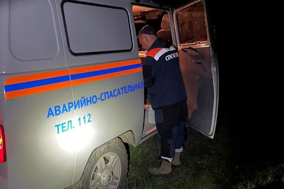 Пока спасатели искали рыбака, он спал в лесополосе. Департамент ПБ и ГЗ Оренбургской области