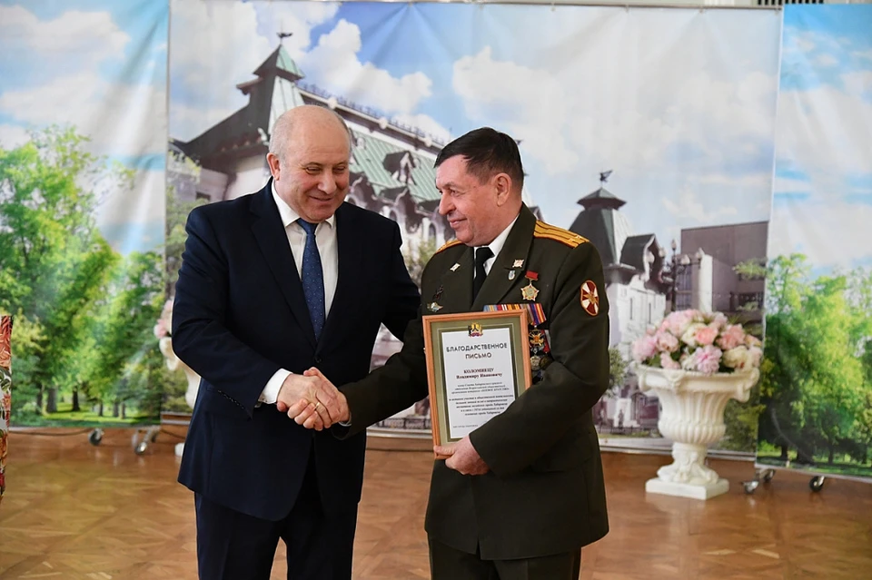 С представителями «Боевого братства» встретился мэр Хабаровска Фото: администрация Хабаровска