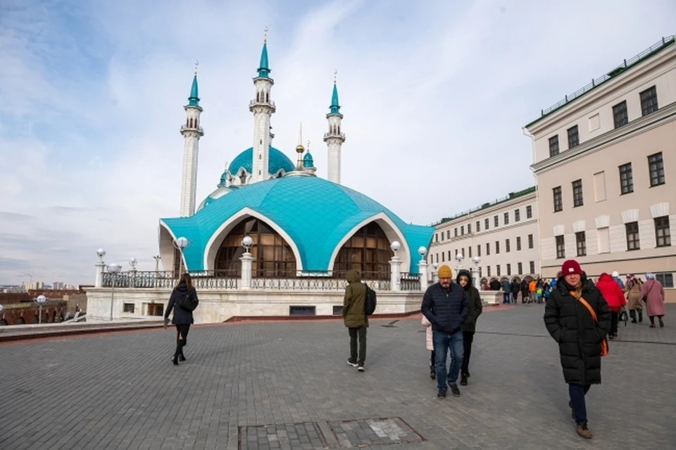 Картинка добро пожаловать в казань. Бронированный автобус эрдогана. Казань март. Турция приедет в казань. Турция приедет в казань.