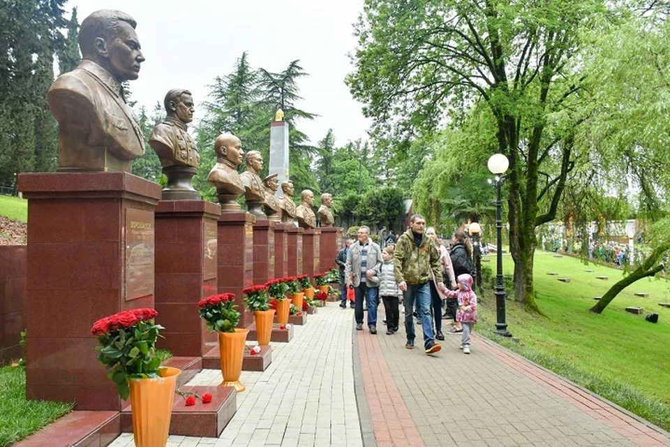 С инициативой увековечить память советских полководцев выступили представители совета ветеранов