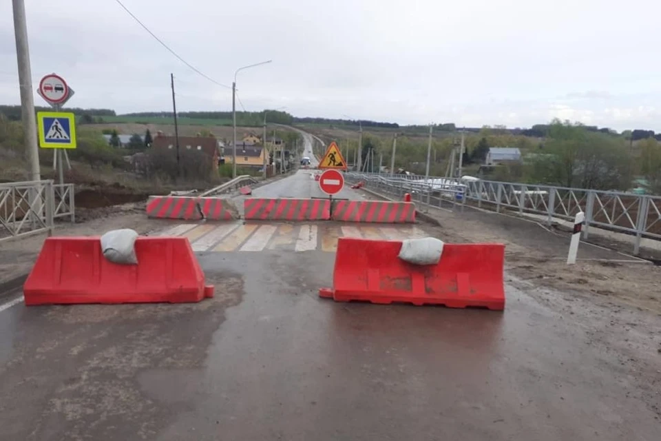 Участок дороги в деревне Мельгуново под Рязанью закрыли до 30 ноября.