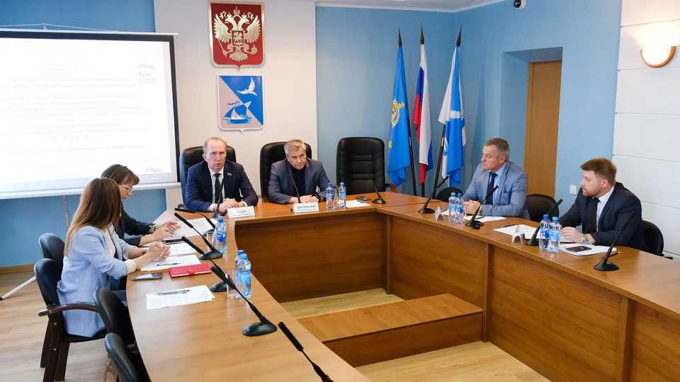Встреча Михаила Богомолова с представителями УК и ТСЖ