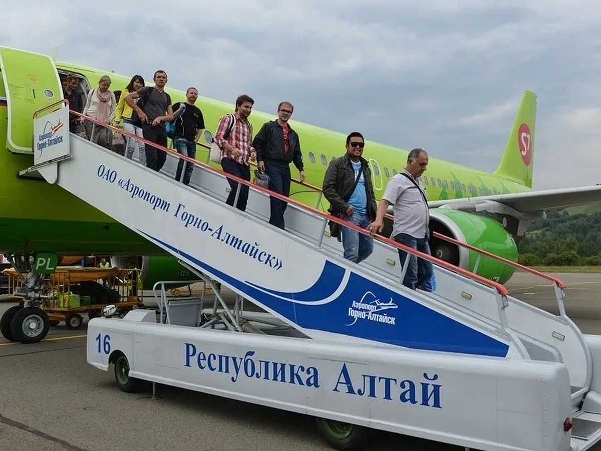 Самолеты из Новосибирска в Горно-Алтайск будут летать три раза в день с 1  июня - KP.RU