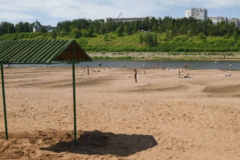 Горожане все чаще начинают отдыхать у водоемов. Фото: киров.рф