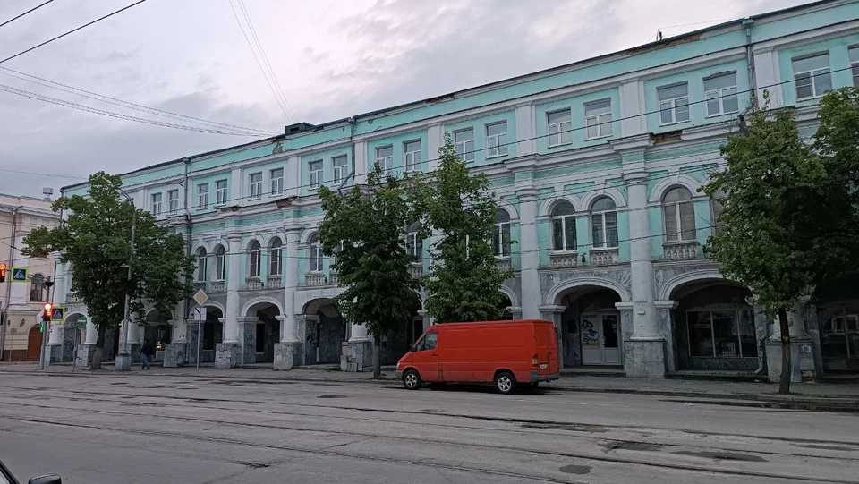 Улица Гостиная