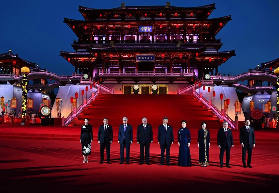 С 18 по 19 мая в Сиане провинции Шэньси прошел саммит «Китай – Центральная Азия».