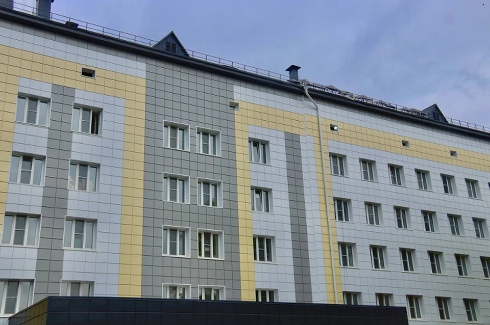 В Краснодоне капитально ремонтируют больницу. Фото - Telegram-канал Марата Хуснуллина