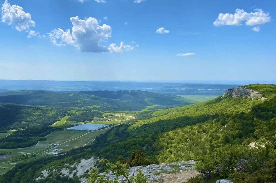 В результате атаки дронов на Крым есть повреждения инфраструктуры, пострадавших нет.