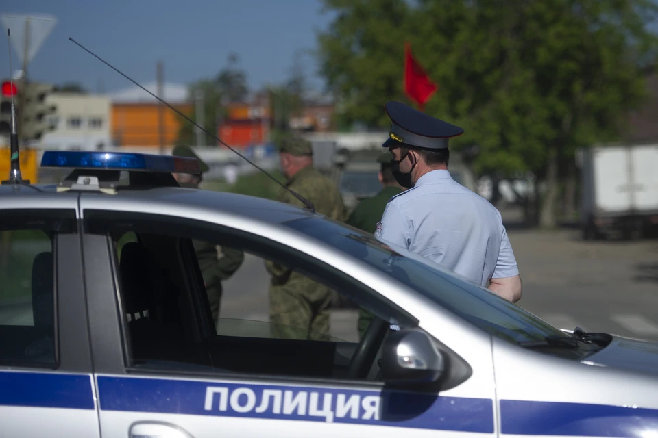 Полиция начала проверку после жалоб нижегородцев на извращенцев.