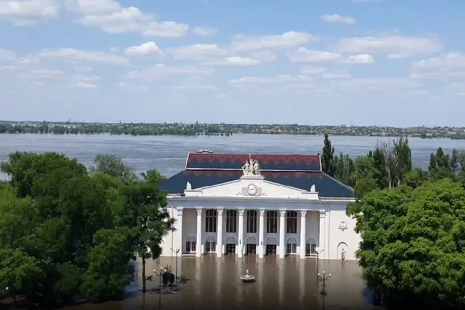 В Новой Каховке уровень воды начинает спадать