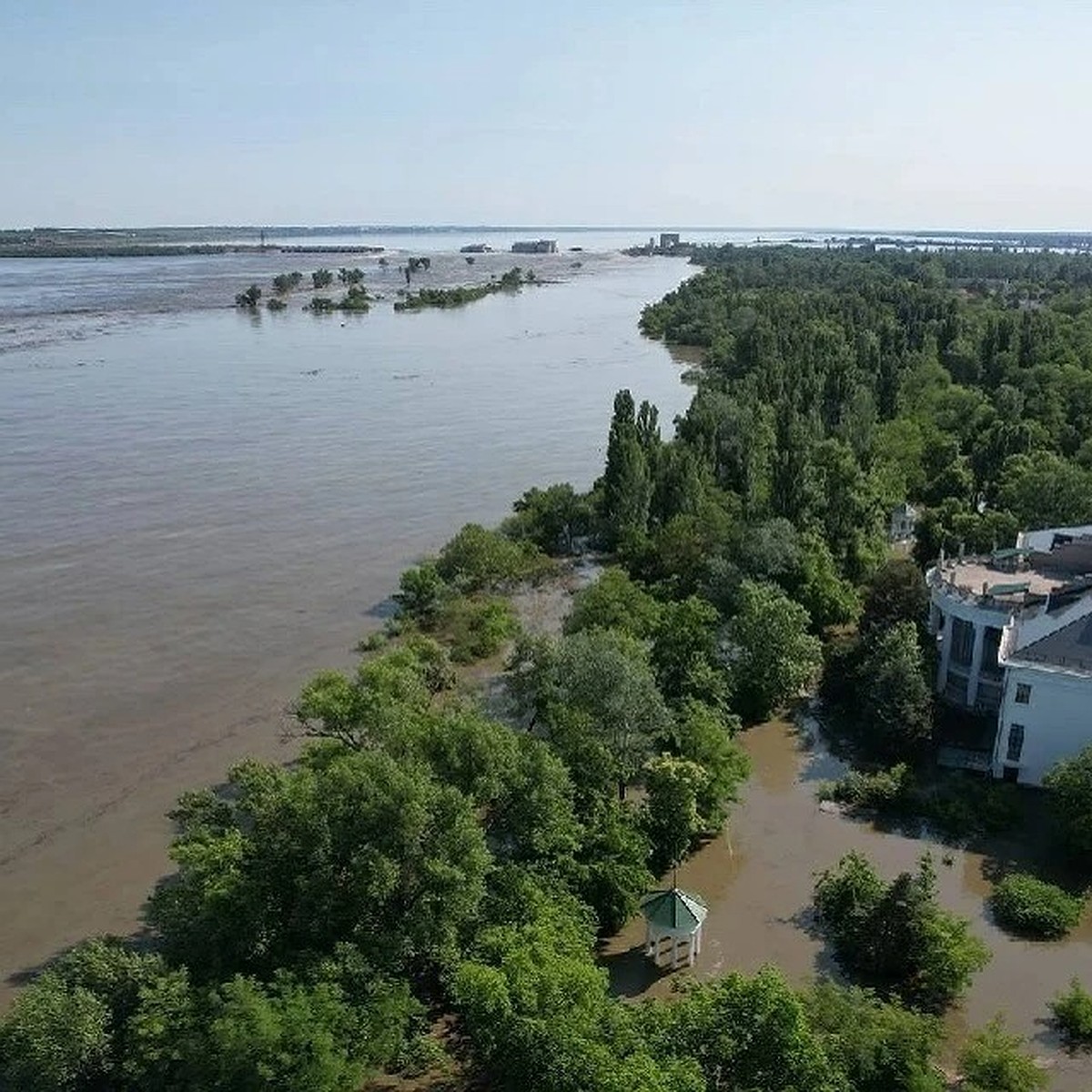 ВСУ нанесли удар по месту сбора для эвакуации жителей Голой Пристани - KP.RU