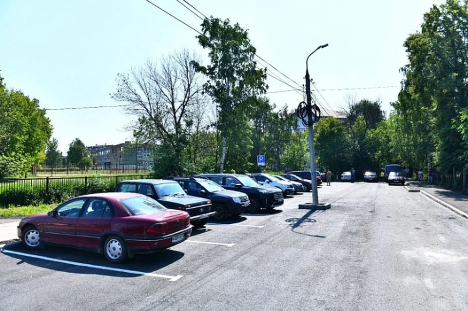 В Ярославле отремонтировали проезд к больнице и школе