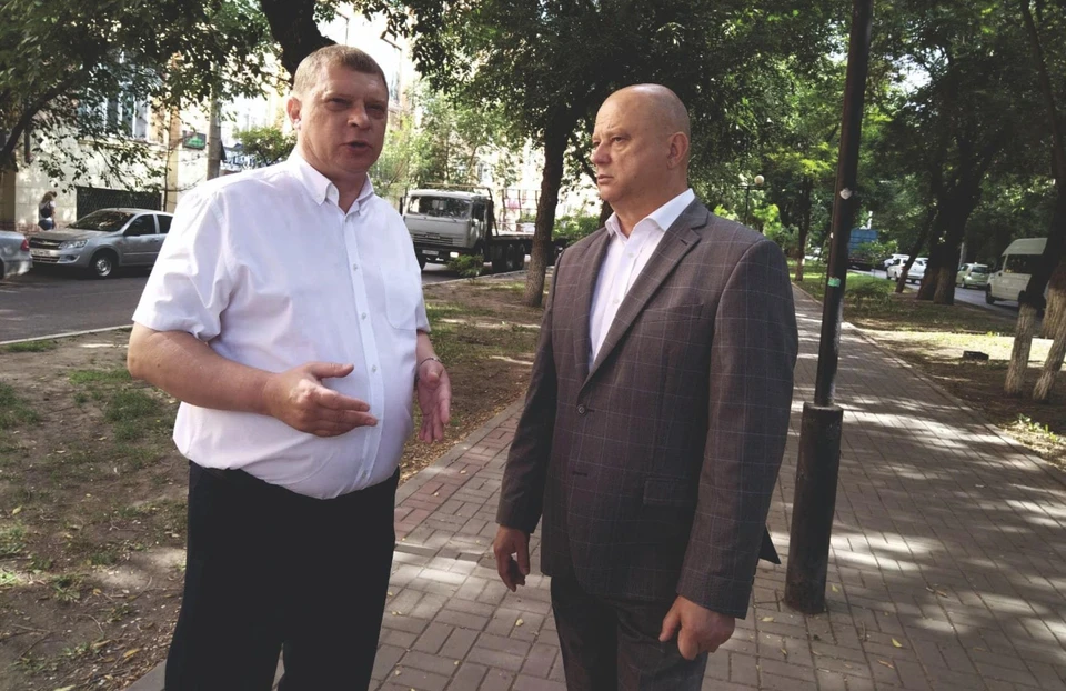 Объект посетил глава Астрахани Олег Полумордвинов совместно с начальником городского управления дорожного хозяйства Иваном Сапрыкиным