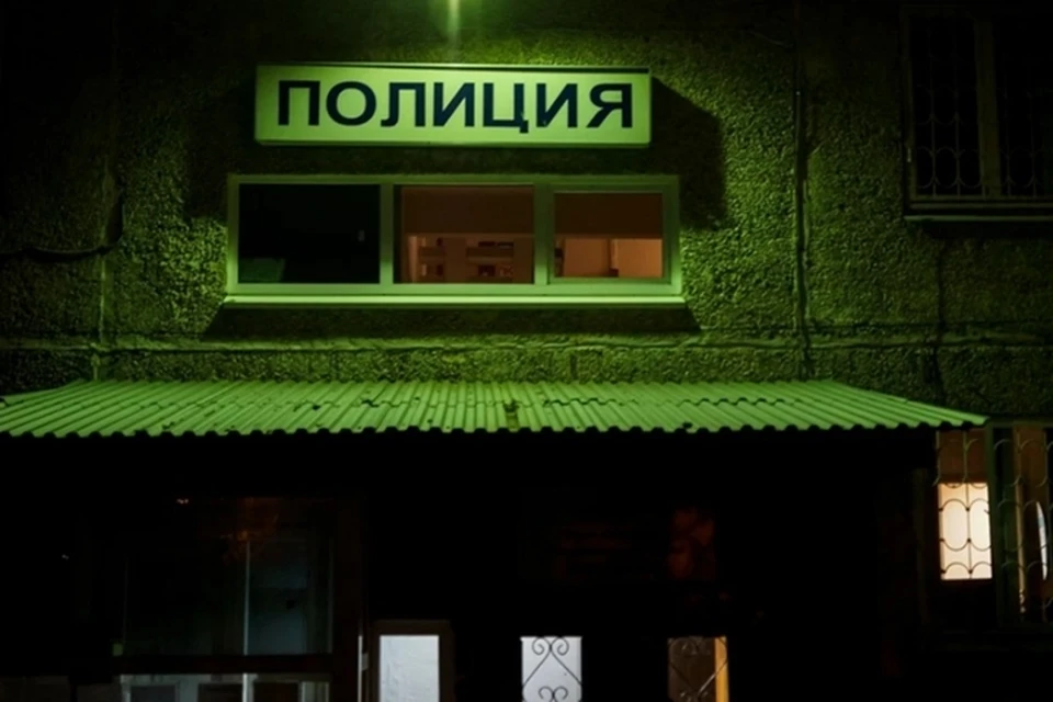 Женщина пришла в полицию ночью и сообщила об изнасиловании.