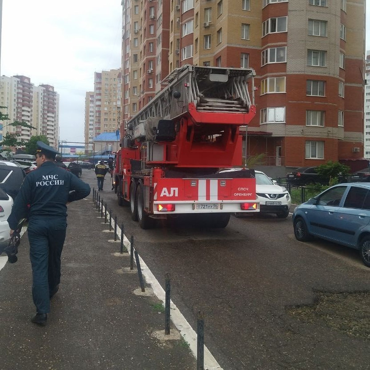 «Секунды стоят жизни»: в Оренбурге не все дворы доступны для проезда  спецтехники - KP.RU