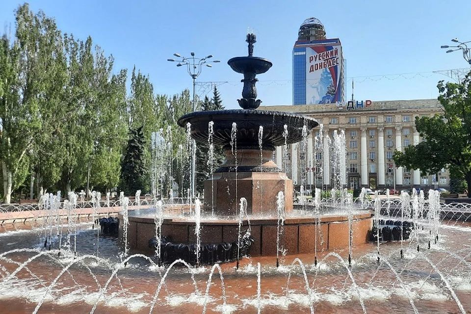 Тридцать детей из разных городов ДНР отправились на оздоровления в Крым