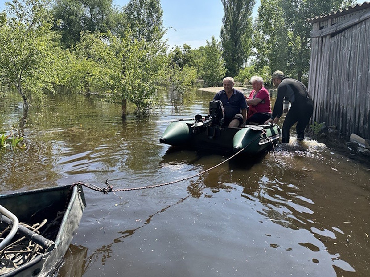 В Херсонской области 17 населенных пунктов освободились от воды - KP.RU