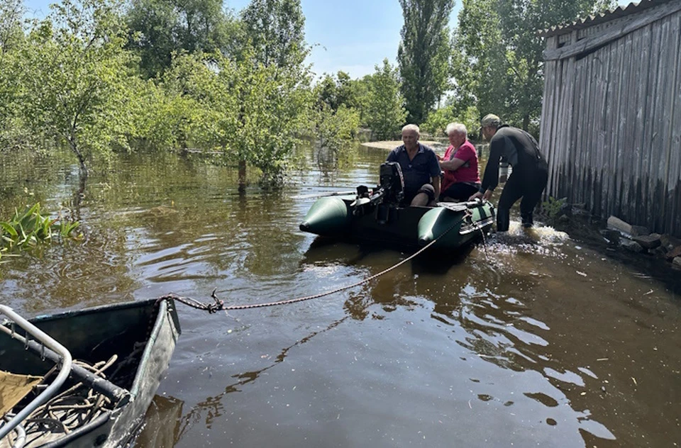 Вода уходит пока не везде Фото: администрация Херсонской области