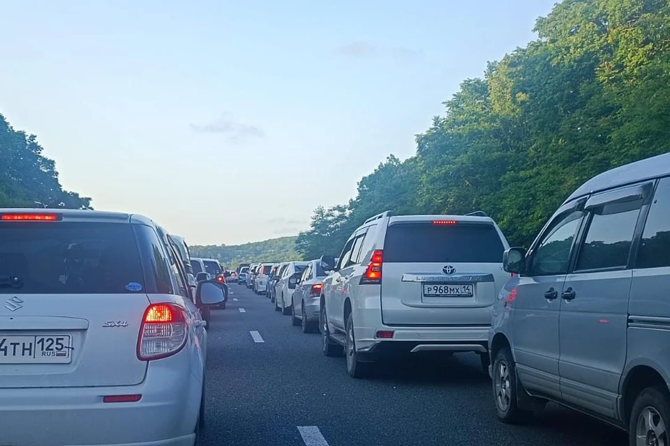 Так выглядит пробка на трассе.