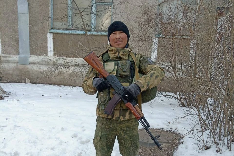Уроженца села Кокчунак похоронили на малой родине со всеми воинскими почестями. Фото: администрация Акбулакского района