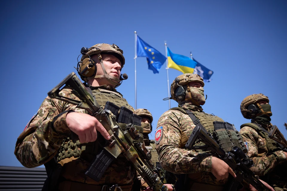 Из Вашингтона поступают недвусмысленные сигналы о бесперспективности стараний Зеленского относительно вступления Украины в НАТО