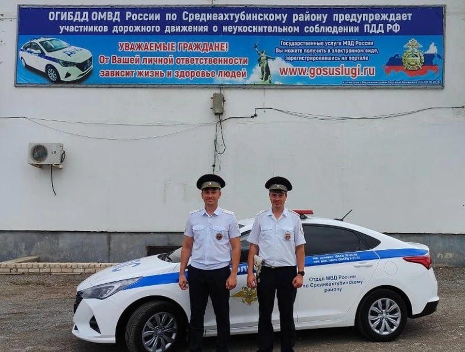 Старший лейтенант полиции Игорь Прозоров и лейтенант полиции Николай Токарев