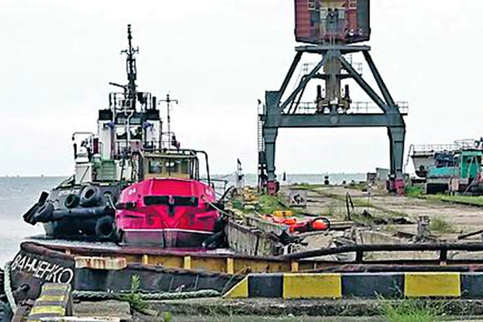 Порт Скадовска - крупнейший торговый узел региона.