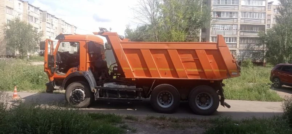 Водитель большегруза не увидел пешехода