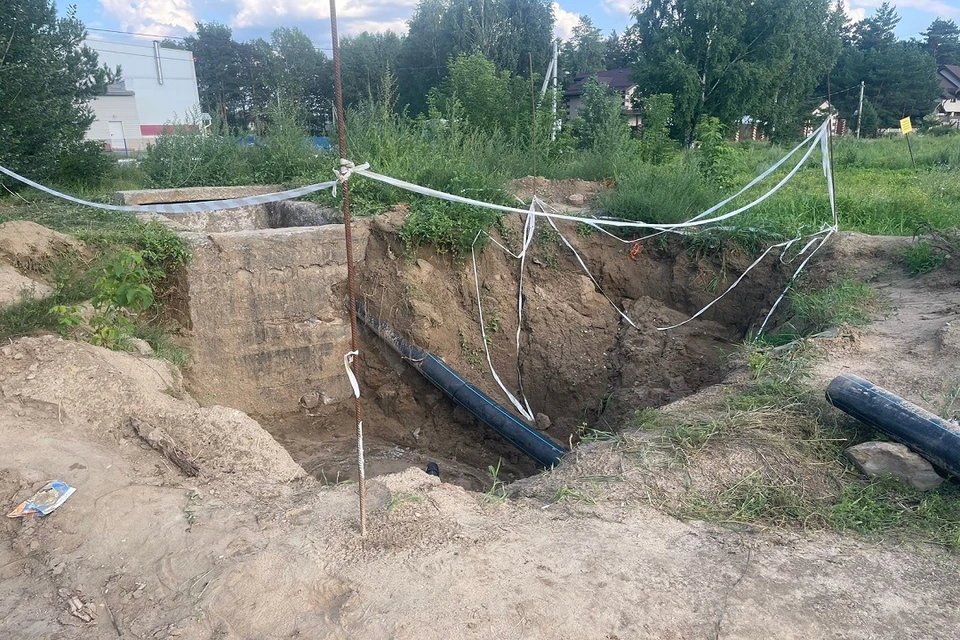 Появились фото с места гибели 9-летнего мальчика в коллекторе под Новосибирском. Фото: СК РФ по Новосибирской области.