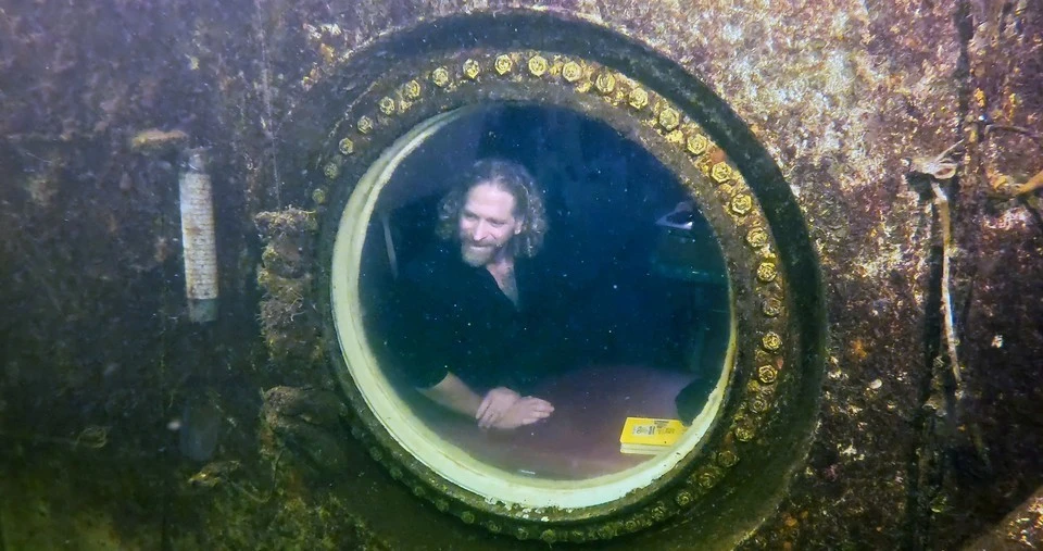 55-летний профессор Университета Южной Флориды (США) Джозеф Дитури отважился на «подводное омоложение».