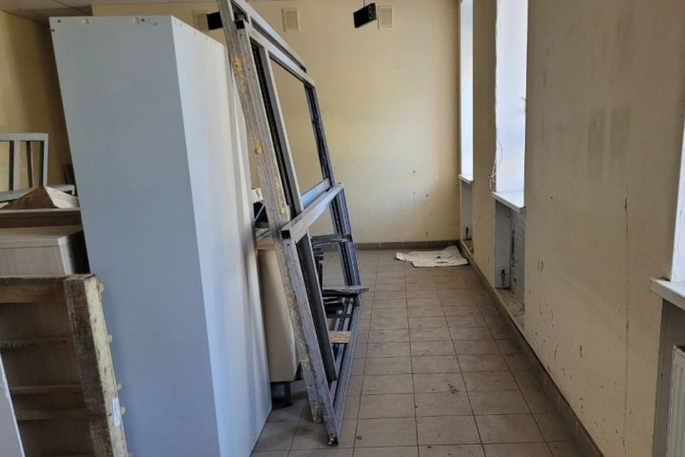 В Лисичанске ремонтируют офис МФЦ. Фото - администрация Лисичанска