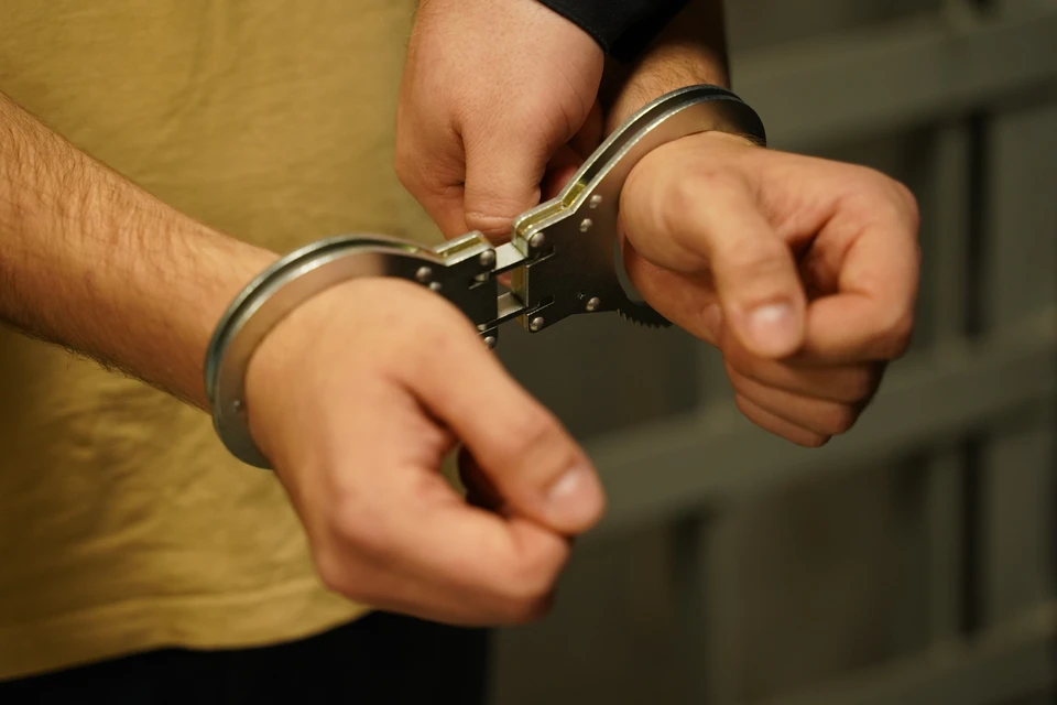В отношении задержанного возбуждено уголовное дело о превышении должностных полномочий