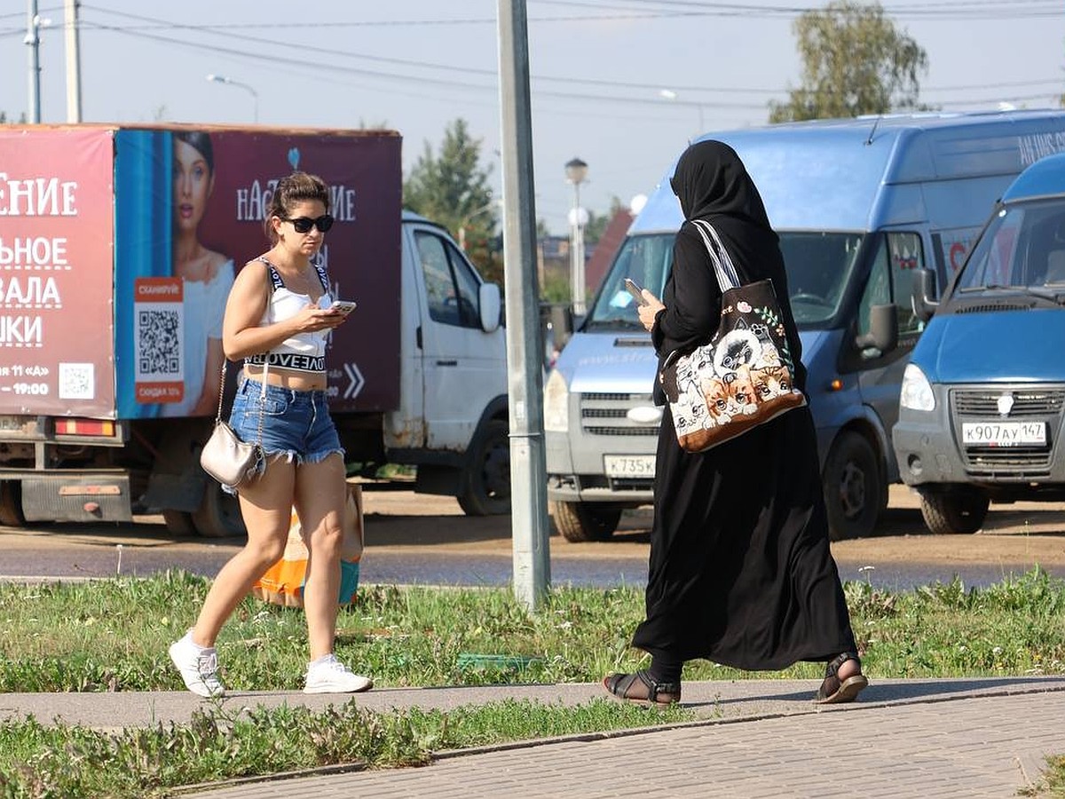 Полиции мало, спасает дружина. Как живет поселок Янино под Петербургом, где  мигранты-подростки избивали русских сверстников - KP.RU