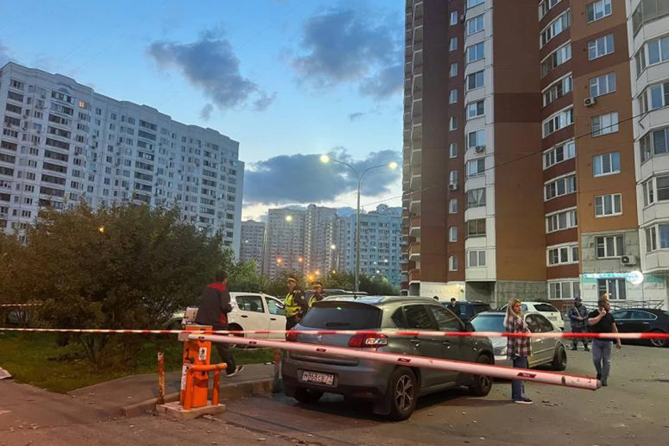 Место падения БПЛА в Красногорске. Фото: Telegram-канал Андрея Воробьева.