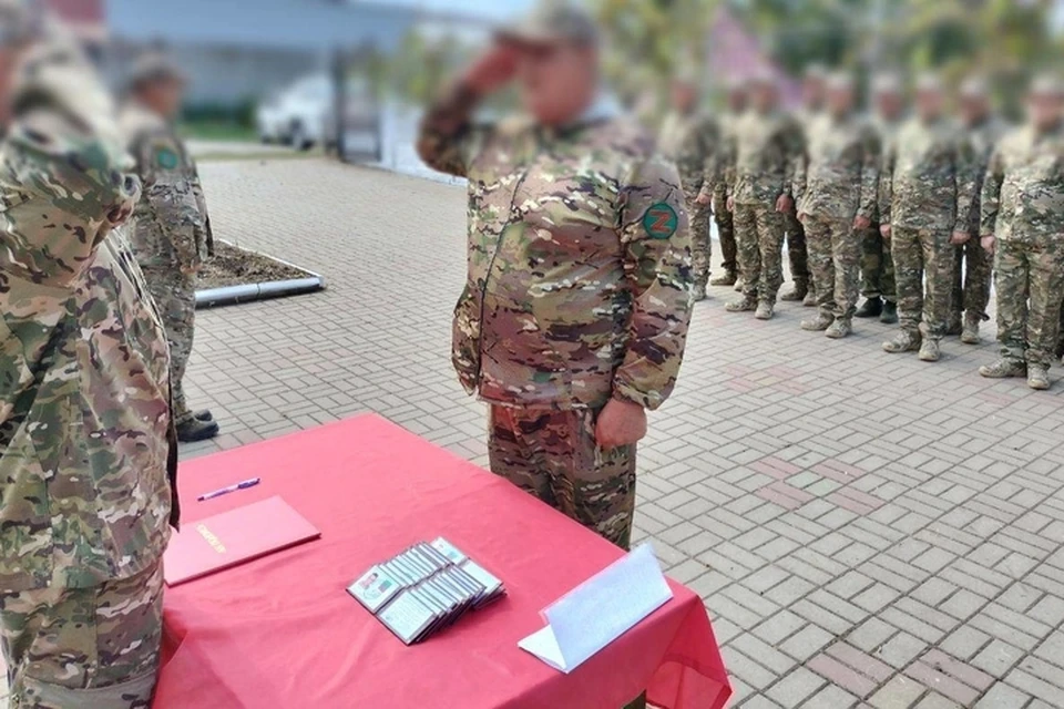 С завтрашнего дня ополчение Куйбышево выйдет на патрулирование. ФОТО: телеграм-канал Евгения Балицкого