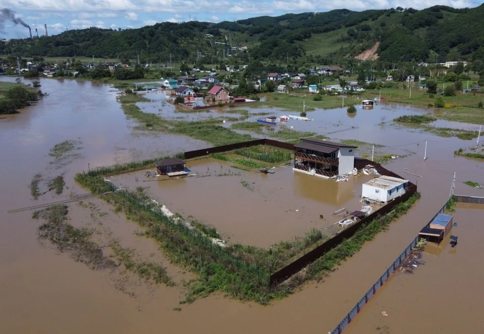 Наводнения затронули около 320 хозяйств.