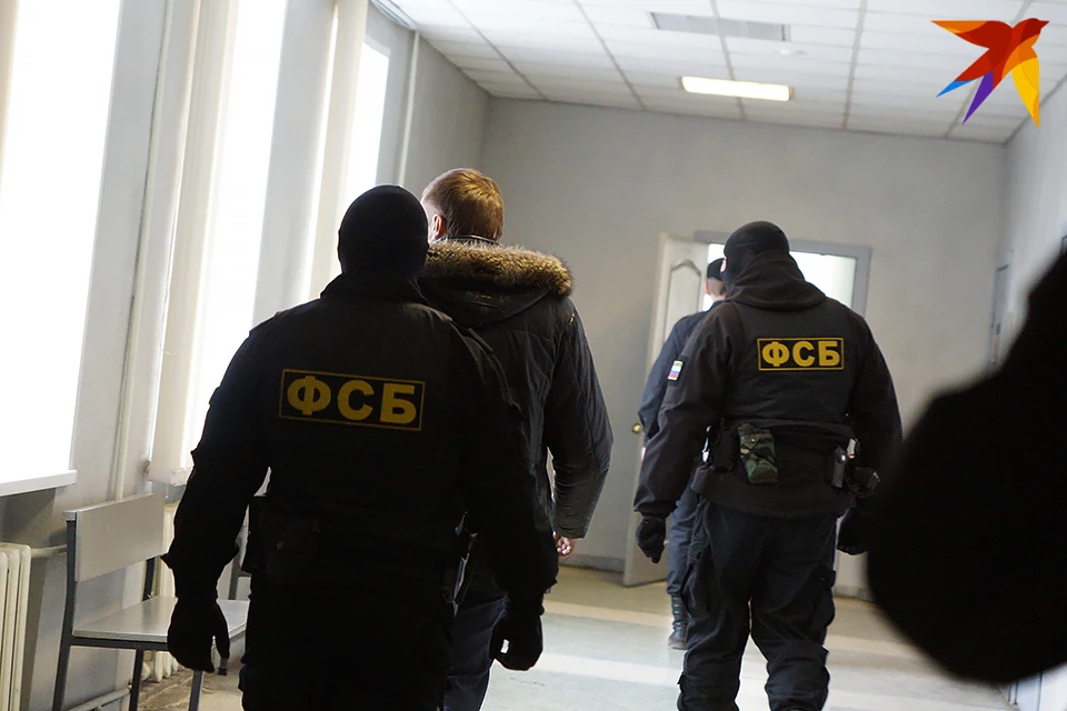 В Коле сотрудники ФСБ привлекли в ответственности местного жителя.
