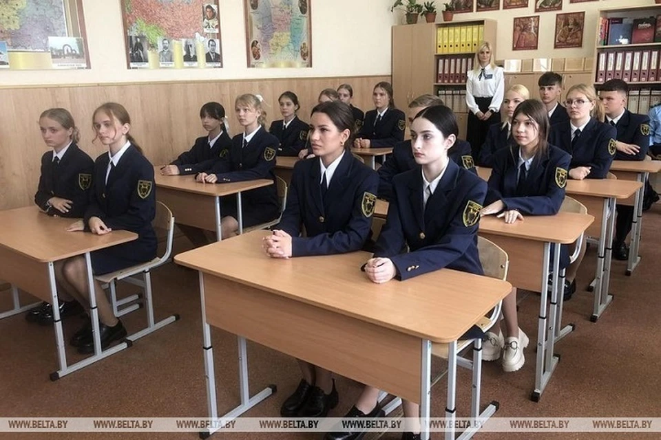 Учащиеся класса "Юный прокурор". Фото: БелТА