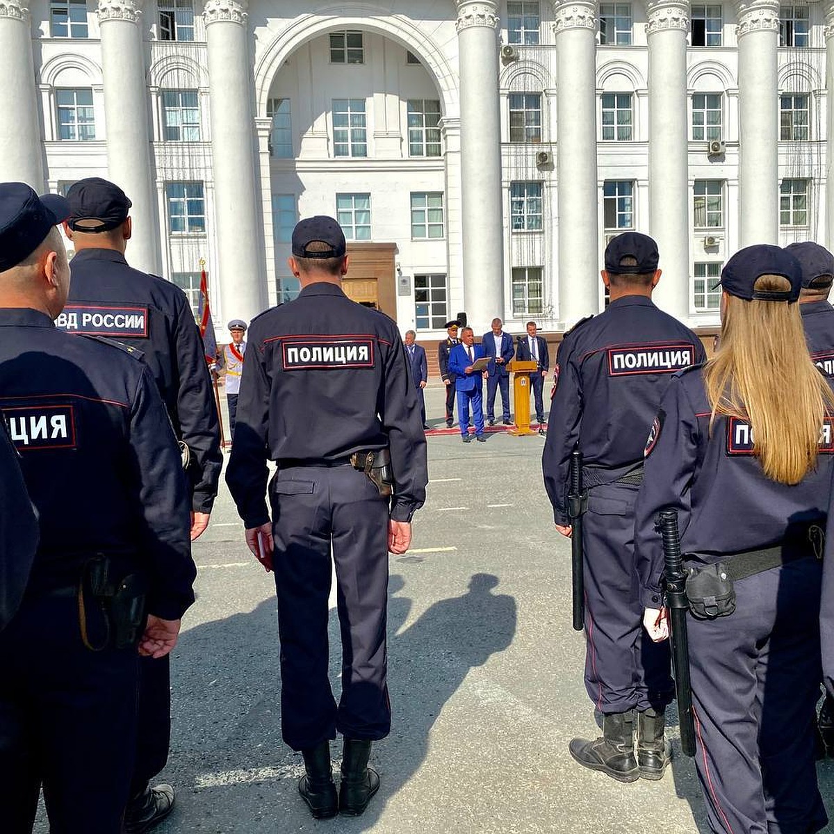 «Главное – возвращайтесь домой живыми и здоровыми»: в Ульяновске отметили  100-летие со дня образования патрульно-постовой службы - KP.RU