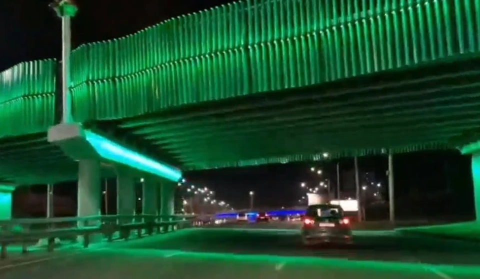 В Уфе сделали подсветку на втором мосту. Фото: Ратмир Мавлиев