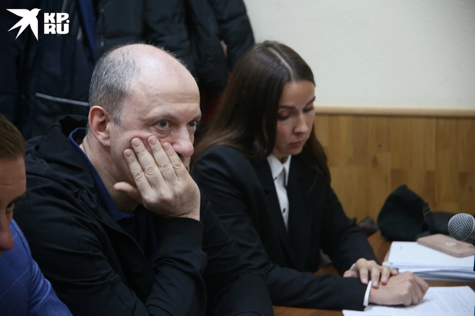 Олег Митволь вместе со своим адвокатом