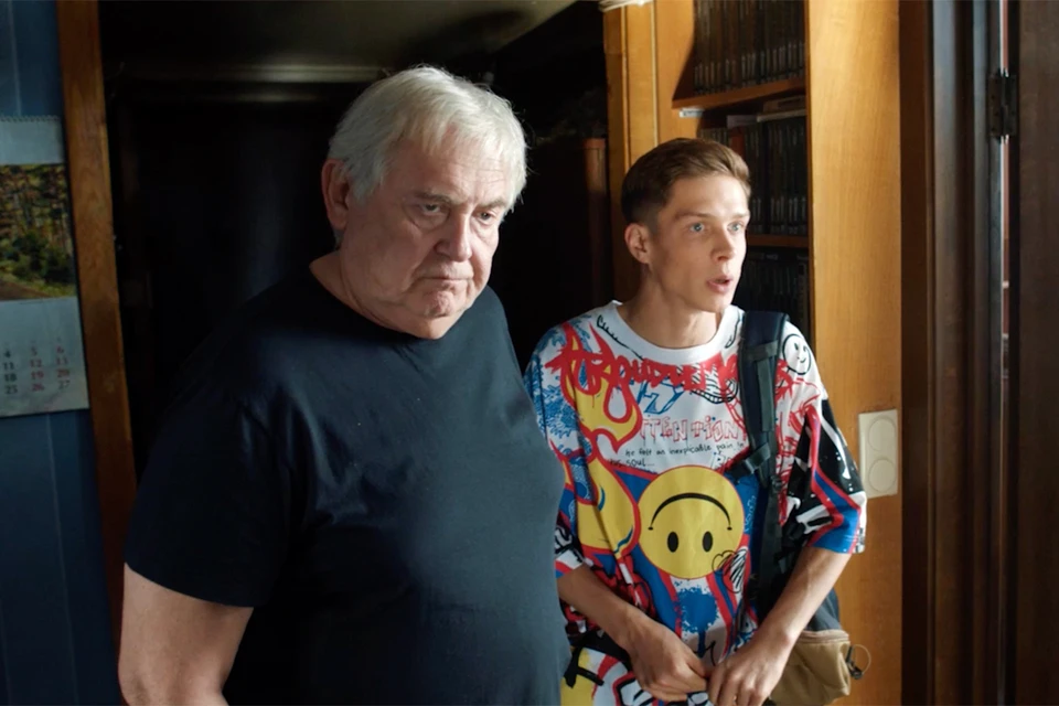 Юрий Стоянов и Глеб Калюжный, кадр из сериала «Трепачи». Фото: пиар-служба Premier