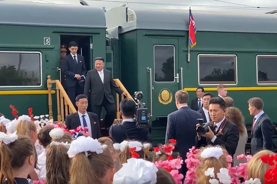 Визит северокорейского лидера продолжается несколько дней. Фото: принтскрин видео