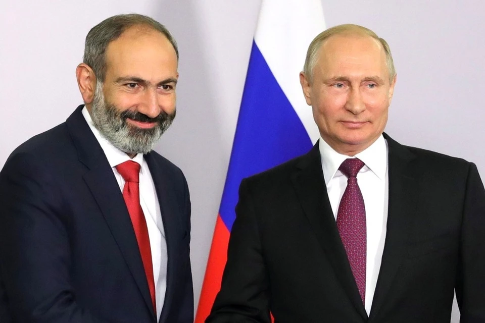 Премьер-министр Армении Никол Пашинян и президент РФ Владимир Путин