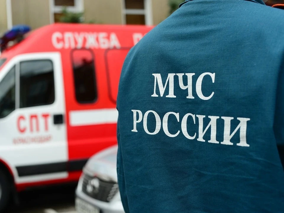 Глава Севастополя призвал жителей не покидать дома из-за уборки сбитой ракеты