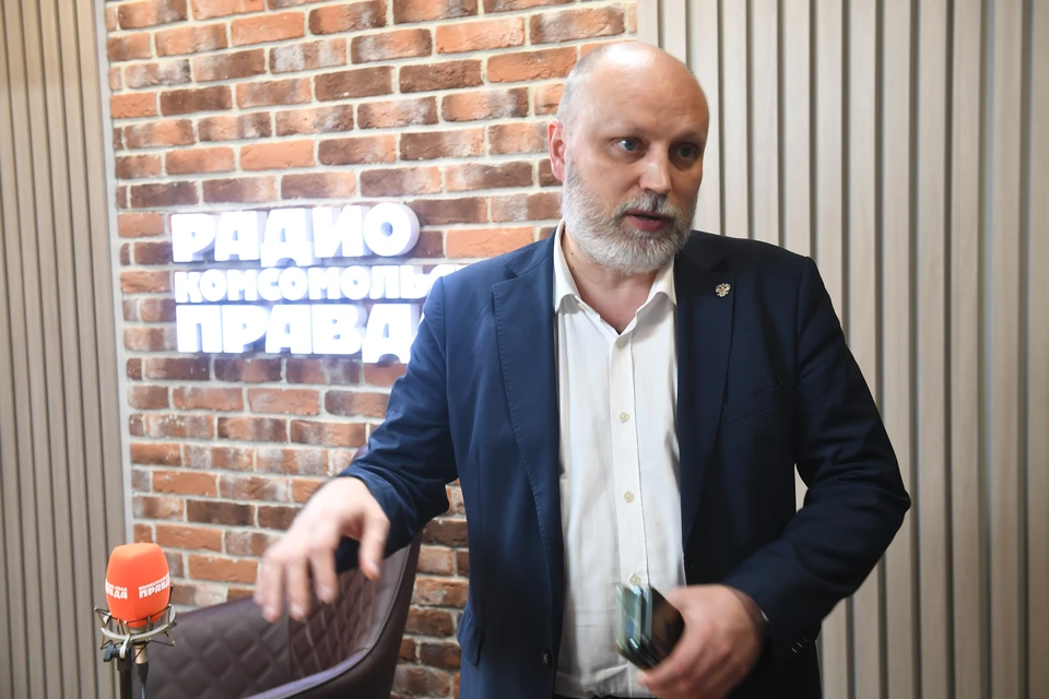Рогов: канадские власти включили дурака в случае с эсэсовцем Хункой