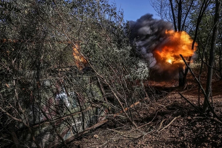 12 ангаров разлетелись в пух и прах: в Херсонской области уничтожили более трех тысяч тонн боеприпасов ВСУ