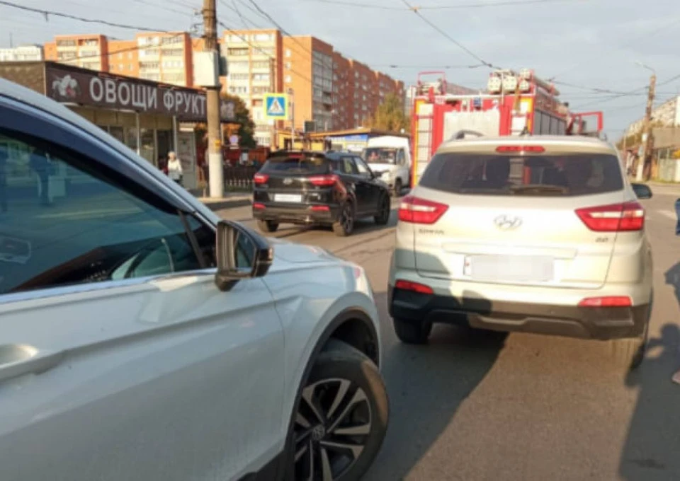 В Туле временно изменили схему движения маршрута трех трамваев из-за ДТП на улице Максима Горького